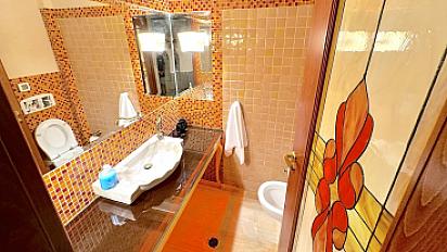 2-1974123aaa