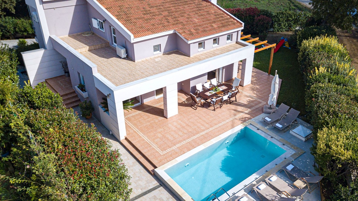 545 Tracey Drive