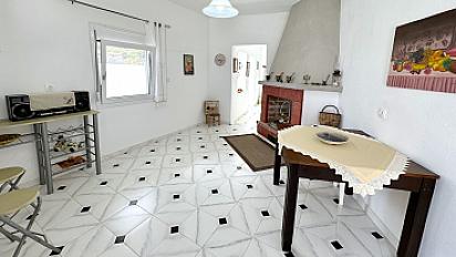 2-4616096aaa
