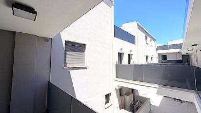 2-5213196aaa
